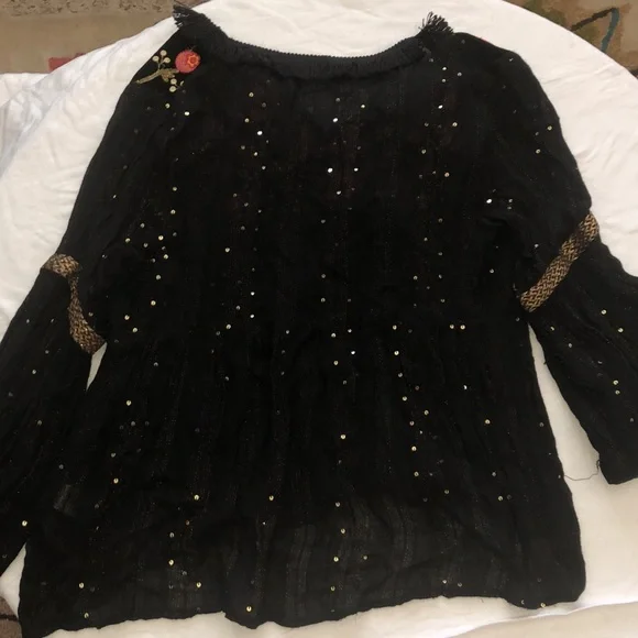 Country bohemian sequin floral embroidered tunic top - Picture 7 of 8